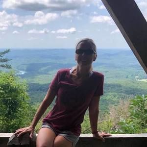 Meet your Posher, Melanie